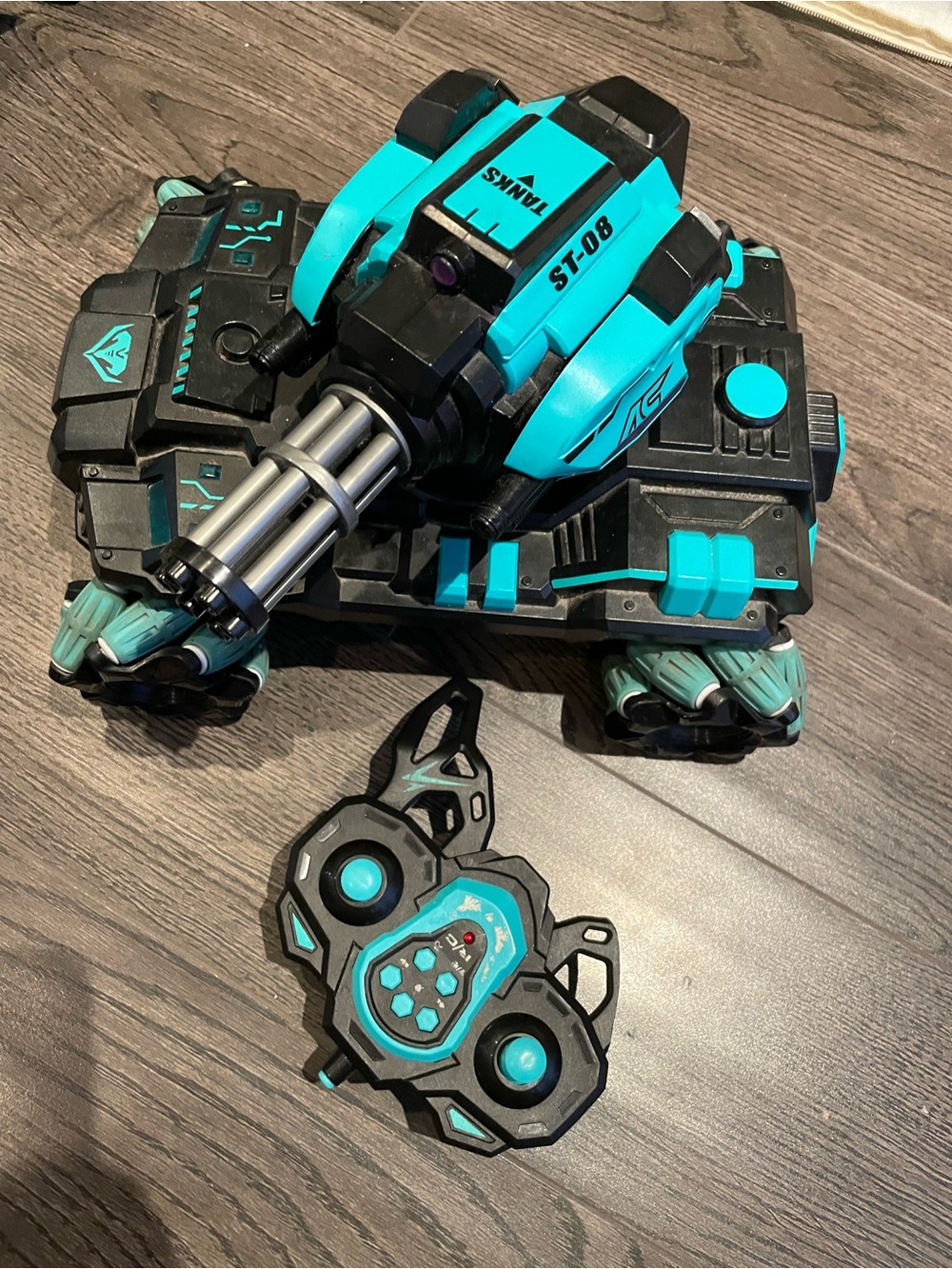 Remote Control Toy Tank